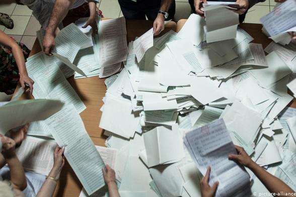 У ЦВК заявили, що оголошення результатів виборів може затягнутися через свята