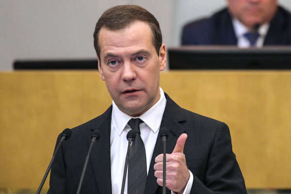 Прем’єр РФ Медведєв тепер сподівається на «відродження економічної взаємодії» з Україною 
