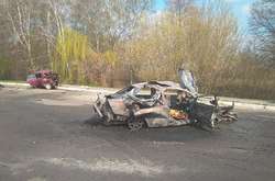 Після зіткнення один із автомобілів загорівся