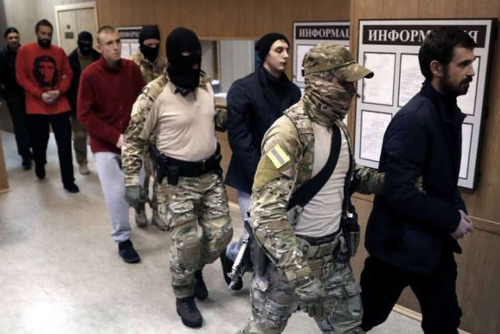 Захист українських моряків подав апеляції щодо продовження строку тримання під вартою