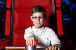 Сын Тины Кароль поддержал звездную маму в финале «Голоса Країни»