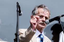 Мустафа Джемілєв