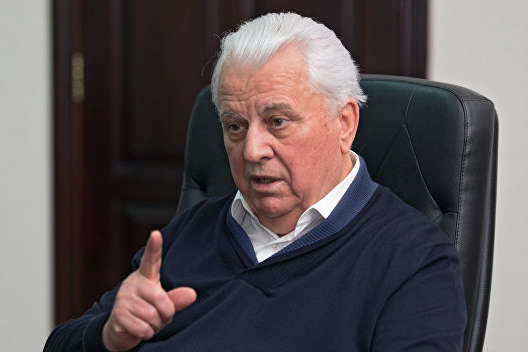 Кравчук закликав Зеленського зняти блокаду з окупованого Росією Криму 