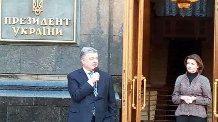 Порошенко переміг Путіна