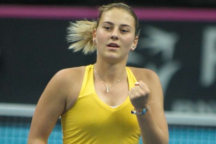 Юна українка Костюк перемогла у першому з лютого матчі