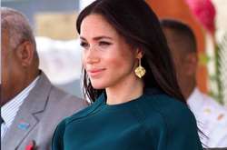 Фанаты Меган Маркл раскритиковали королевскую семью за пренебрежение к герцогине