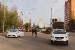 В Києві автомобіль на великій швидкості збив 11-річну дівчинку