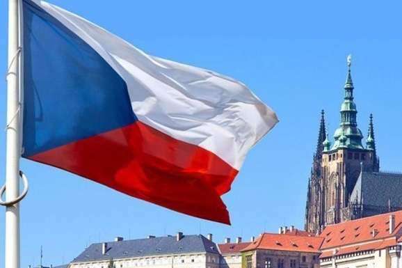 Чехія засудила «паспортний указ» Путіна