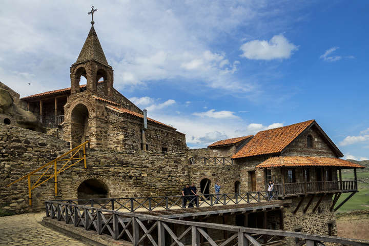 Грузия и Азербайджан возобновили спор о монастыре Давид-Гареджи