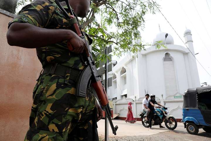 Після Великодніх терактів у Шрі-Ланці затримали 70 осіб 