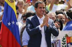Гуайдо закликав армію припинити підтримувати Мадуро
