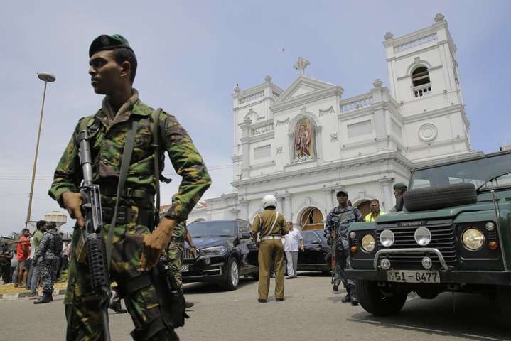Силовики затримали двох головних підозрюваних в організації терактів у Шрі-Ланці 
