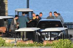  
 
 Зеленський відпочив і повертається в Україну 
  
 
 