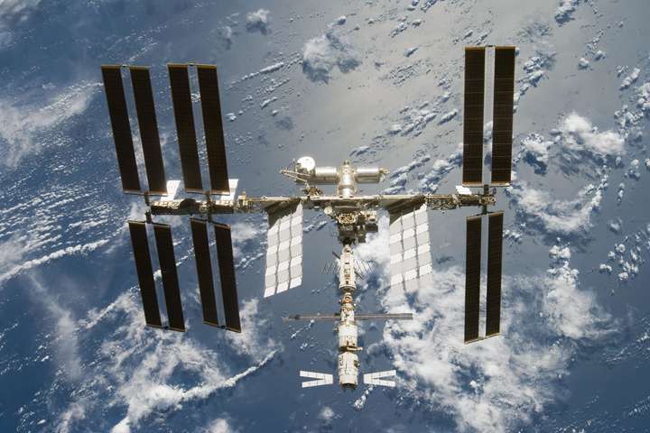 На Міжнародній космічній станції виникла проблема з електропостачанням