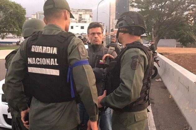 У Венесуелі військові переходять на бік Гуайдо