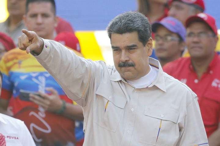 Помпео: Мадуро хотів втекти з Венесуели на Кубу, але росіяни його зупинили