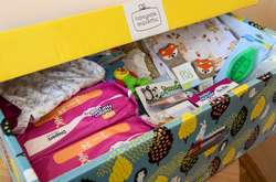 «Пакунки малюка» отримали вже 170 тисяч сімей – прем’єр