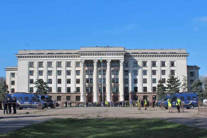 П’яті роковини трагедії в Одесі: на вулицях міста величезні затори та поліцейський огляд