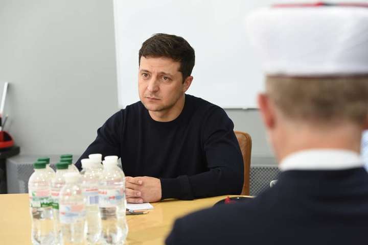 Зеленський зустрівся з представниками мусульманських організацій в Україні 