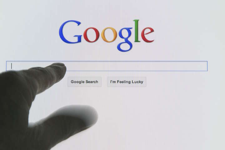 Google начнет автоматически удалять истории поиска пользователей