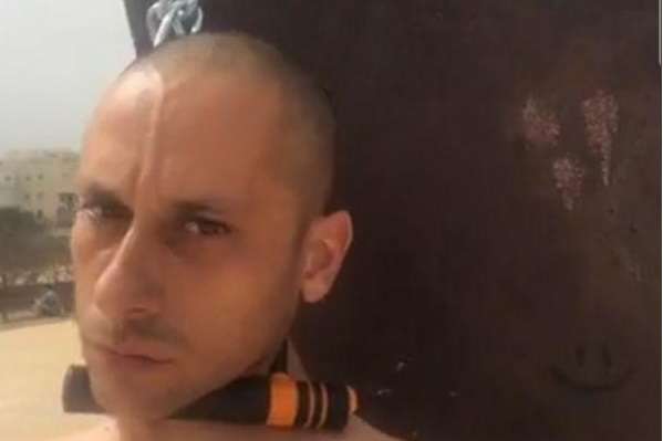 Уродженець Одеси влаштував «голий» протест посеред Тель-Авіва (фото, відео)