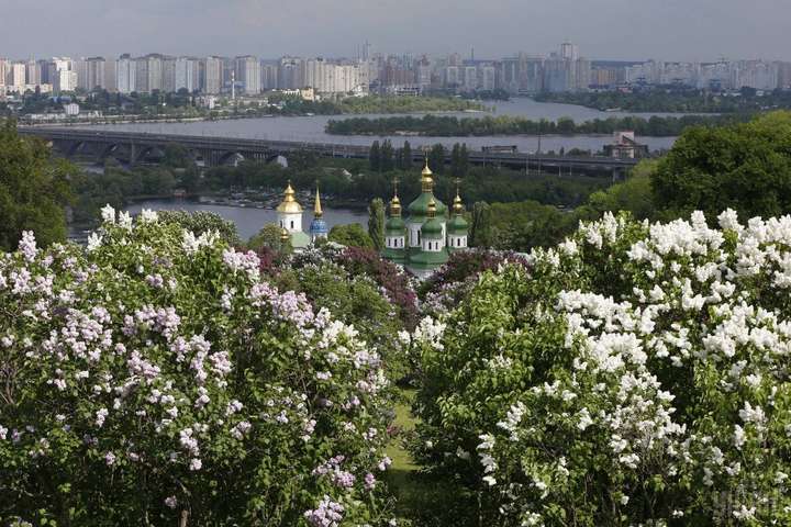 Укргидрометцентр опубликовал прогноз на май