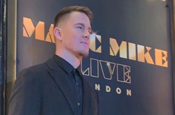 Ченнинг Татум проиграл своей девушке и выставил в соцсети голое фото