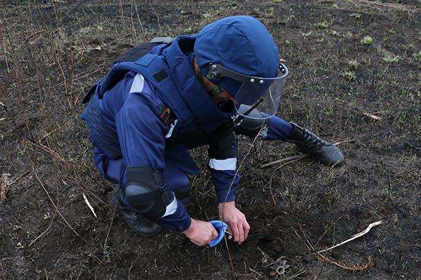 На Троєщині знайдено 65 снарядів