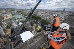 Як реставратори рятують Нотр-Дам. Ексклюзивні фото