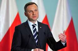 У Польщі ініціатива президента закріпити у конституції членство в ЄС і НАТО поки не знайшла підтримки – ЗМІ