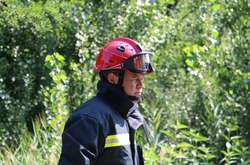 Рятувальники вивільнили дитину з пастки