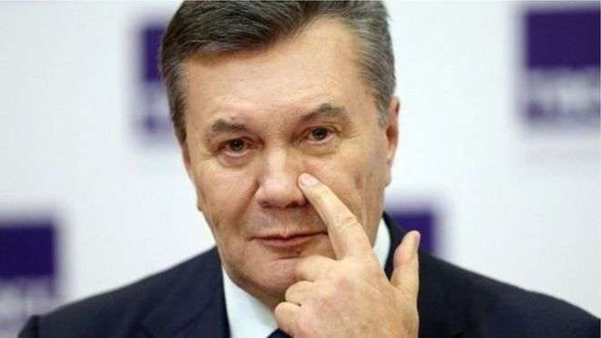 Янукович просить позбавити ліцензії його держадвоката