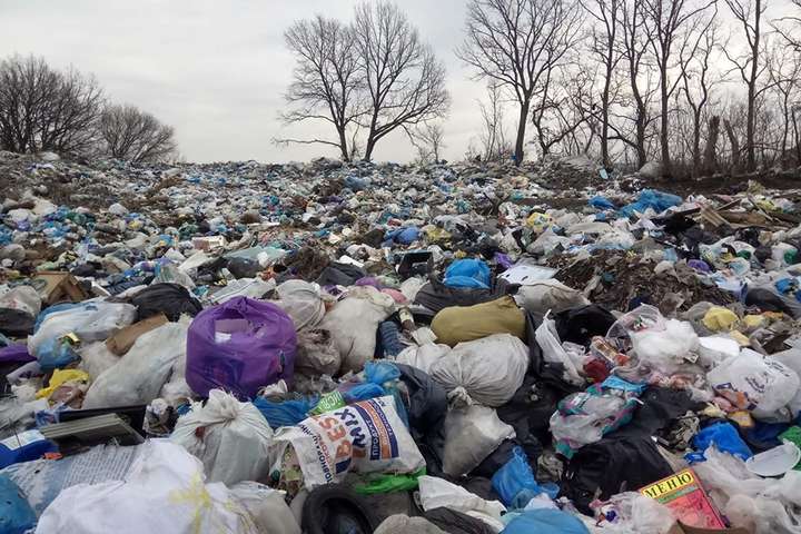 Київщина тоне у смітті (фото)