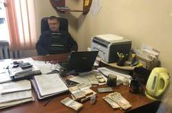 На Хмельниччині арбітражного керуючого викрито на мільйонному хабарі