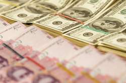 Гривня зміцнилася щодо долара і наблизилася до рекорду 2019 року – НБУ