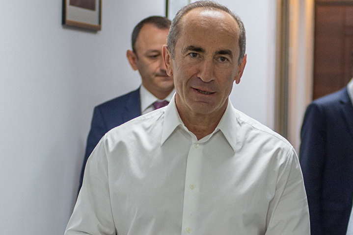 Екс-президент Вірменії обіцяє боротися проти чинної влади