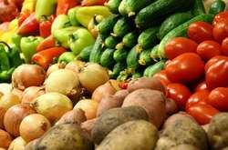 В Україні у квітні ціни виросли на 1%. Найбільше подорожчали овочі - Держстат