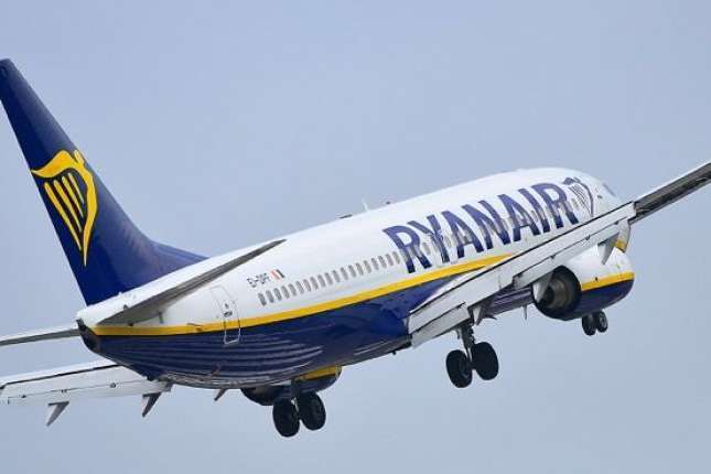 Ryanair запускає додатковий рейс до Варшави