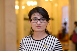 Блогер Сазонов стверджує, що нардеп Войціцька блокує вихід росіян з української енергетики  