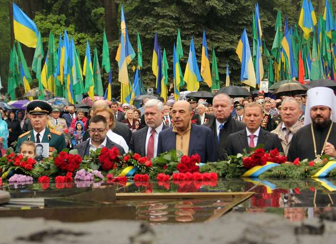 Рабинович в Харькове: Победили наши деды – победим и мы