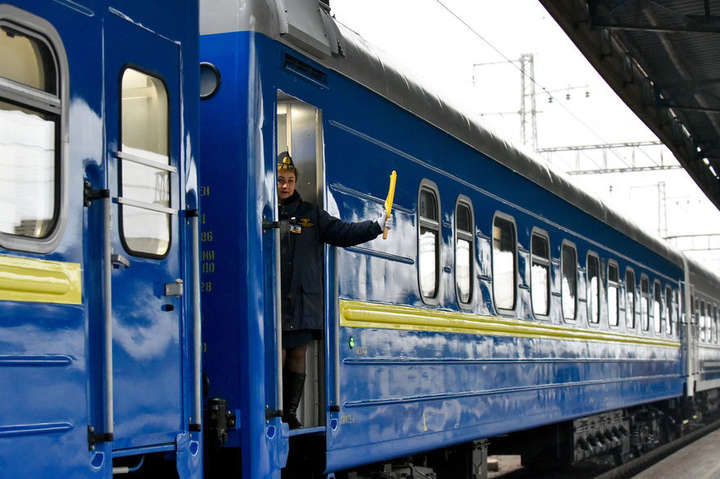 «Укрзалізниця» скасовує потяги до Москви з Ковеля і Жмеринки