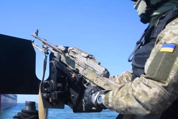 Українські «морські котики» потренувалися захоплювати судна