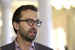 Лещенко розказав, що «вже навіть складають анекдоти» щодо його можливого втручання у вибори в США