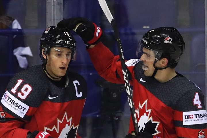 Канада познущалася над Великобританією на чемпіонаті світу з хокею (відео)