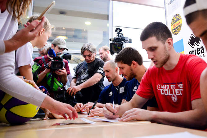Український баскетболіст НБА проведе автограф-сесію в Черкасах