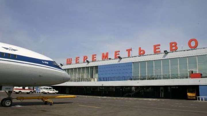 Ще один літак Superjet 100 екстрено повернувся в «Шереметьєво»