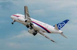 Superjet 100 вночі екстрено повернувся в «Шереметьєво». Стала відома причина