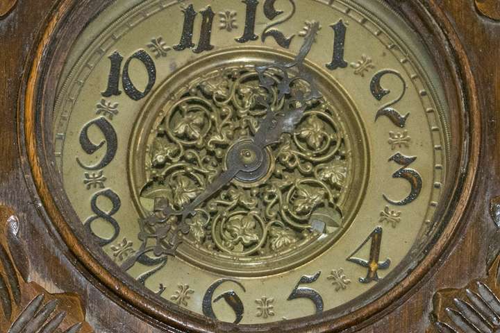 У столичному музеї відкрилася виставка старовинних годинників (фото)