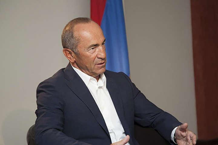 У Вірменії почався суд над колишнім президентом