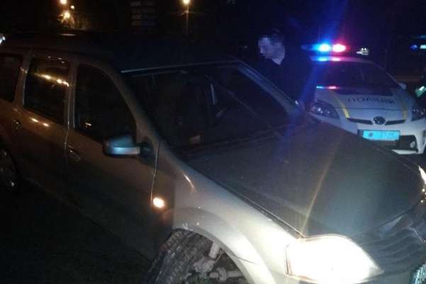 У Вінниці п'яний підліток на авто втікав від поліції